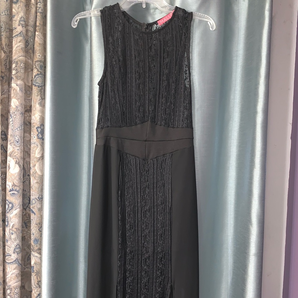Malloy Black Slit Dress